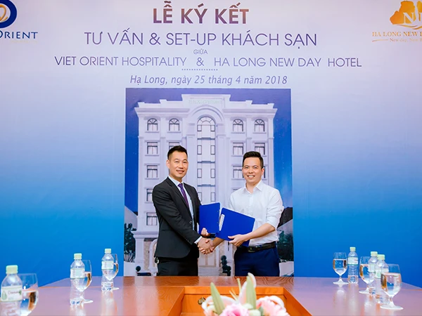 Lễ ký kết tư vấn, set up và đào tạo khách sạn Halong New Day Hotel