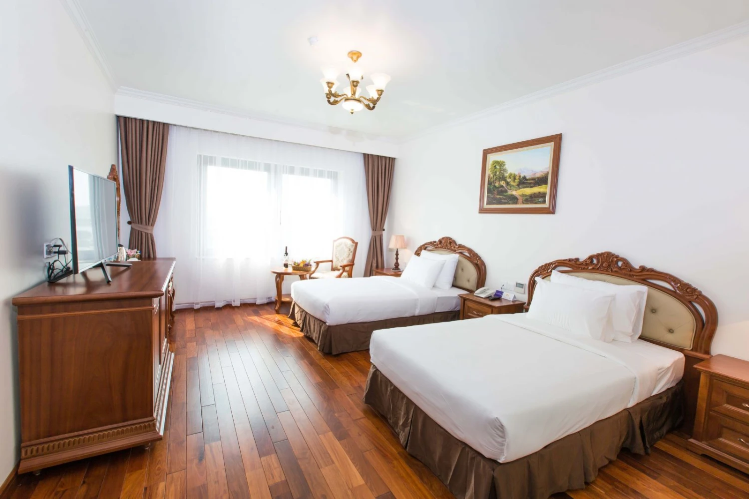 Mùa đông ấm của Hạ Long New Day Hotel