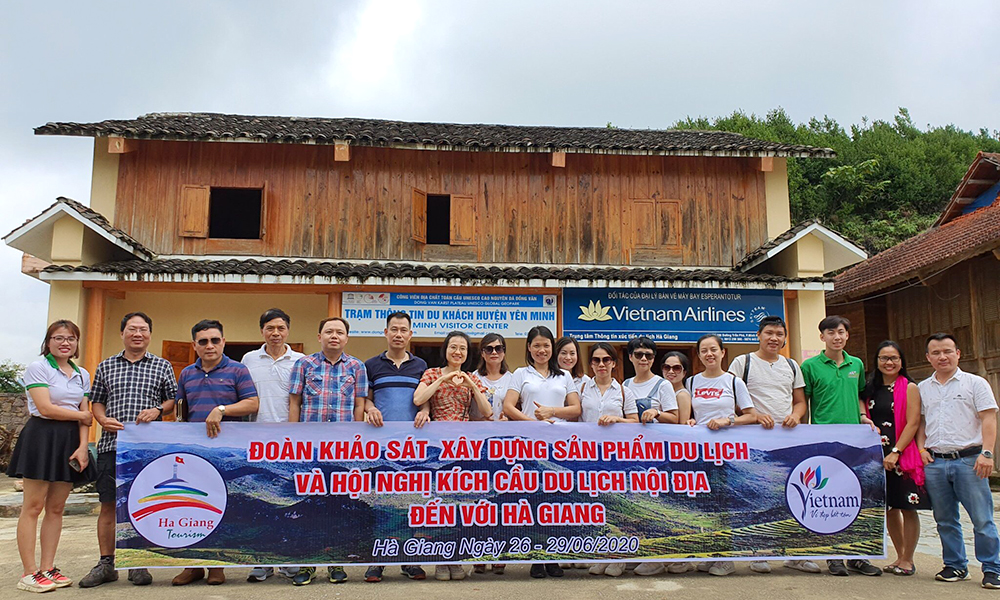Công ty Tư vấn set up & Quản lý khách sạn Viet Orient tham dự Chương trình kích cầu du lịch nội địa Hà Giang